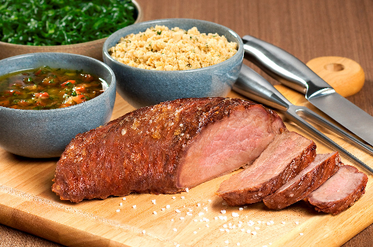 File:Churrasco no espeto.jpg - Wikipedia